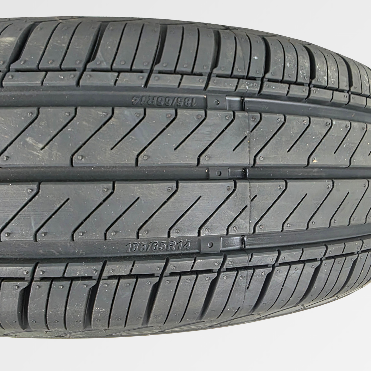 Llantas DSTAR 185/65 R14.