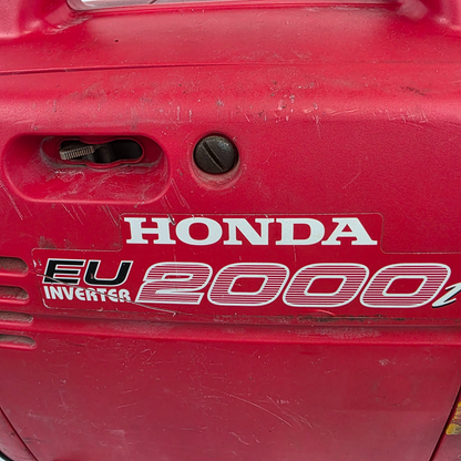 Generador de electricidad HONDA.