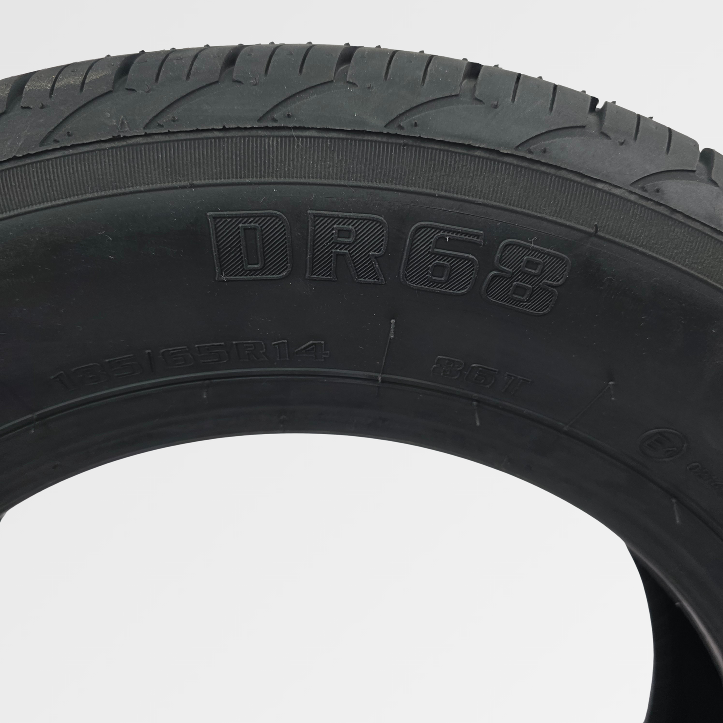Llantas DSTAR 185/65 R14.