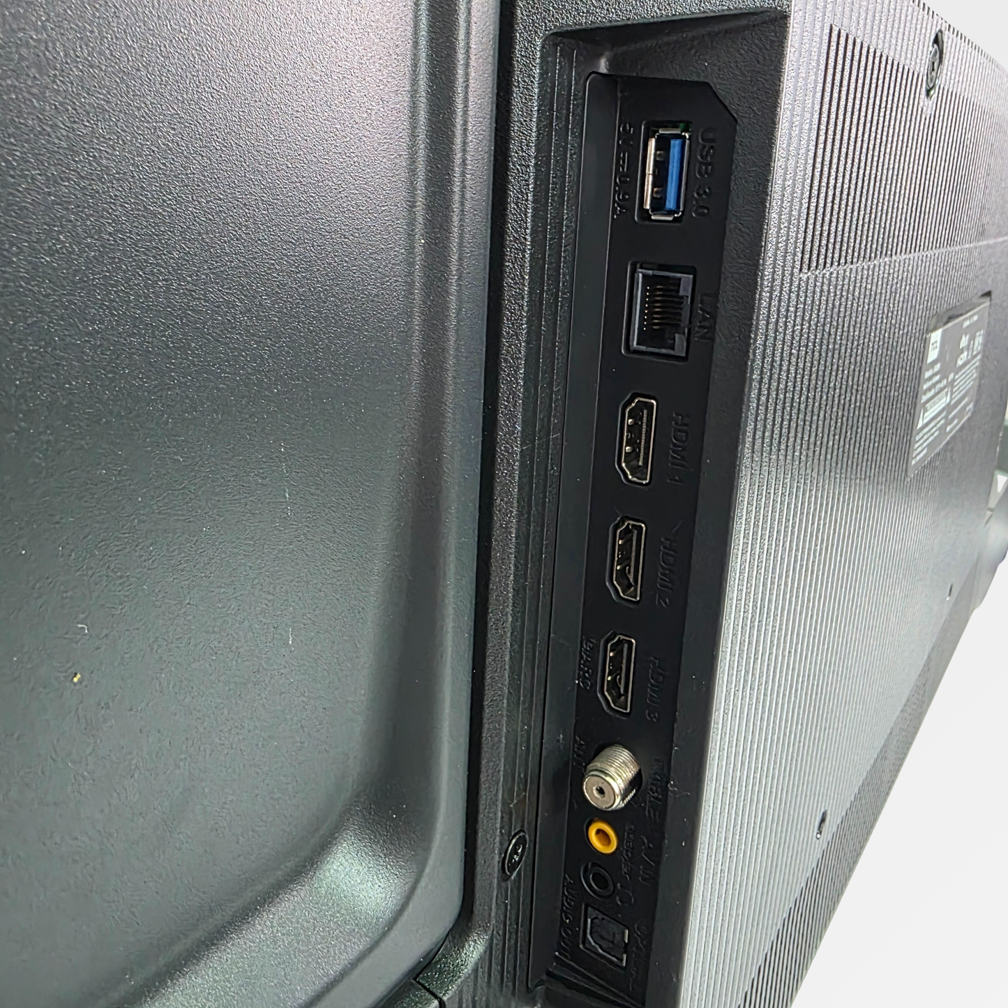 Pantalla TCL smart 50 pulgadas.