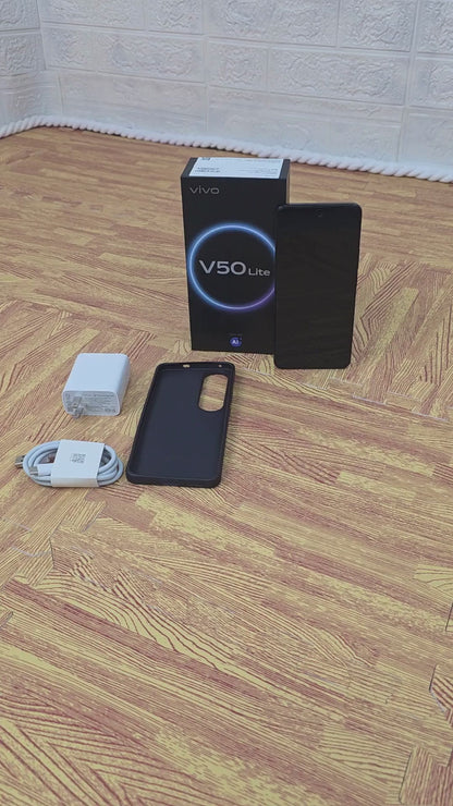 Celular VIVO V50 lite.